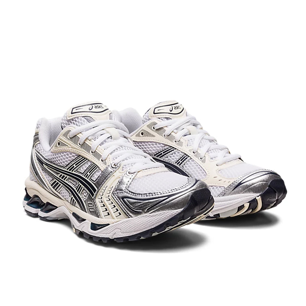 Asics Gel-Kayano 14 : De la chaussure de running performante à l’accessoire streetwear incontournable