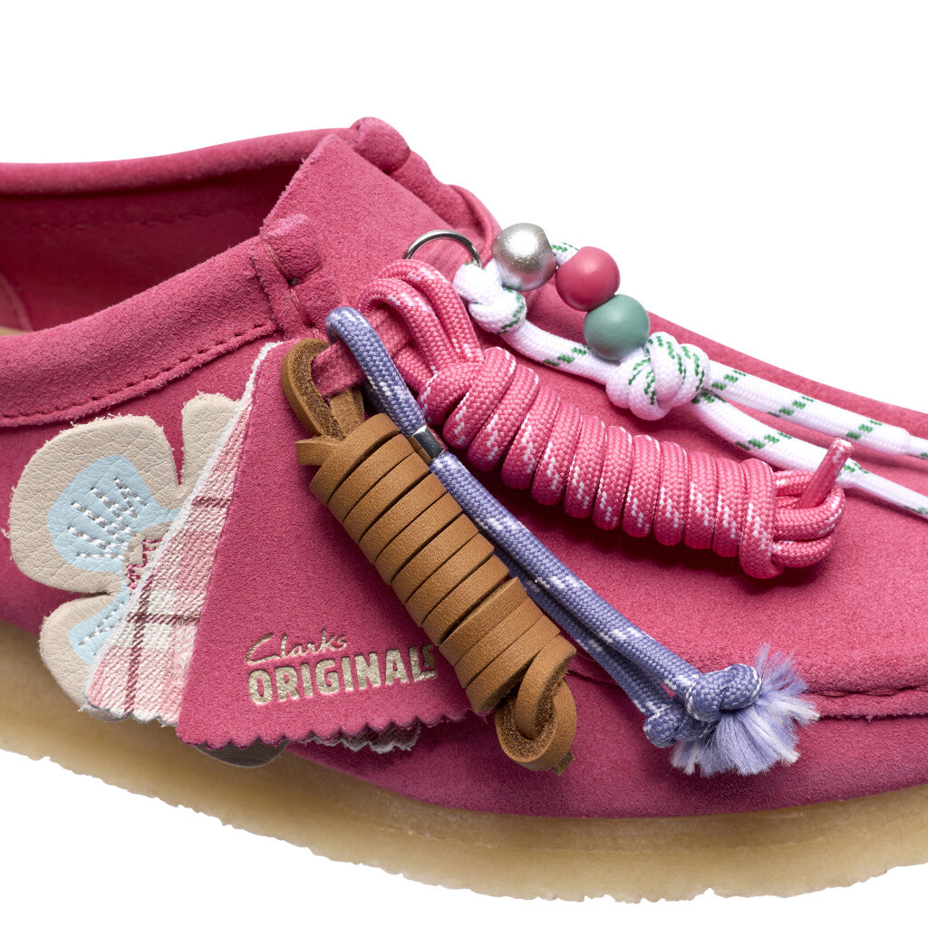 Clarks W Wallabee pink interest