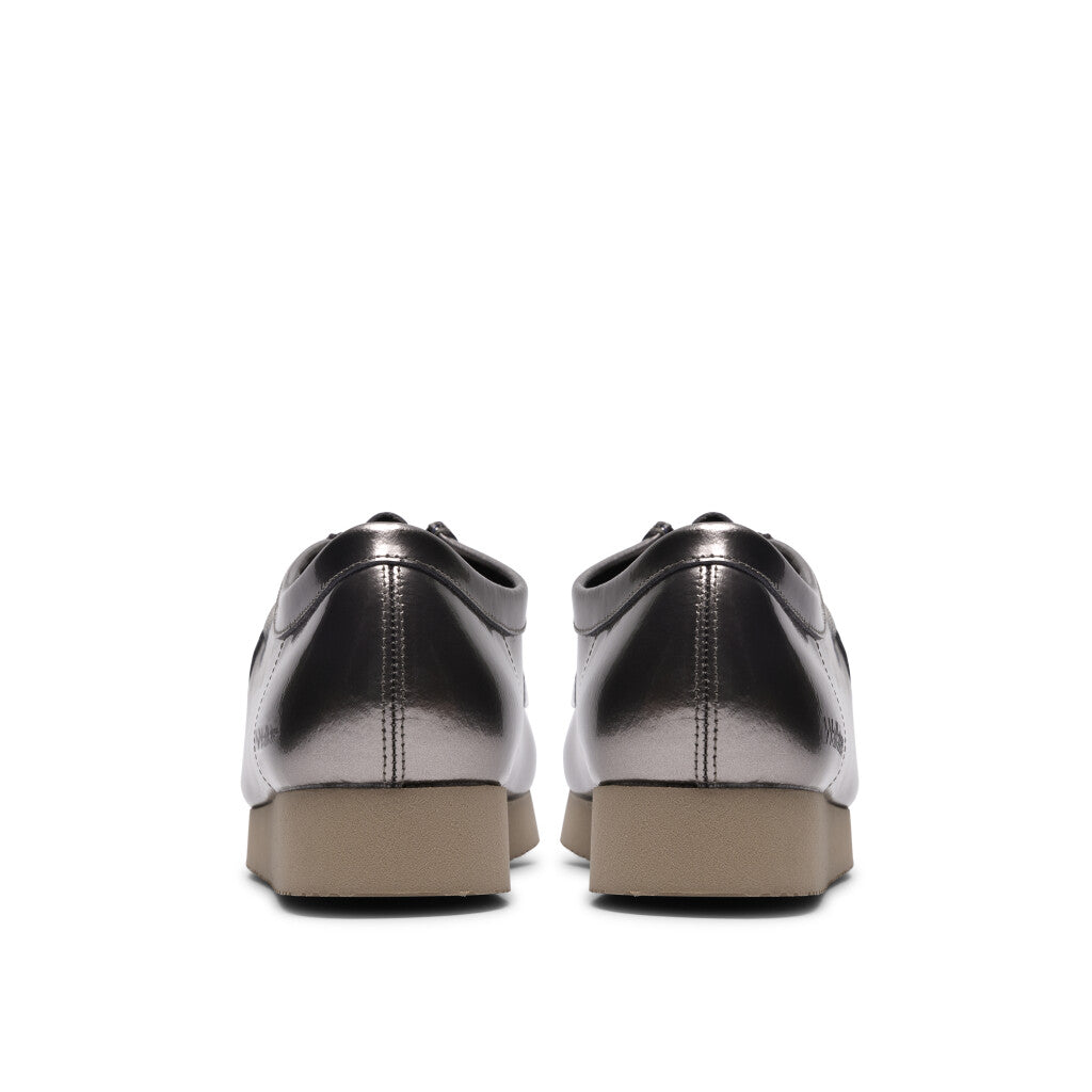 Clarks M Wallabee 2604 silver patent