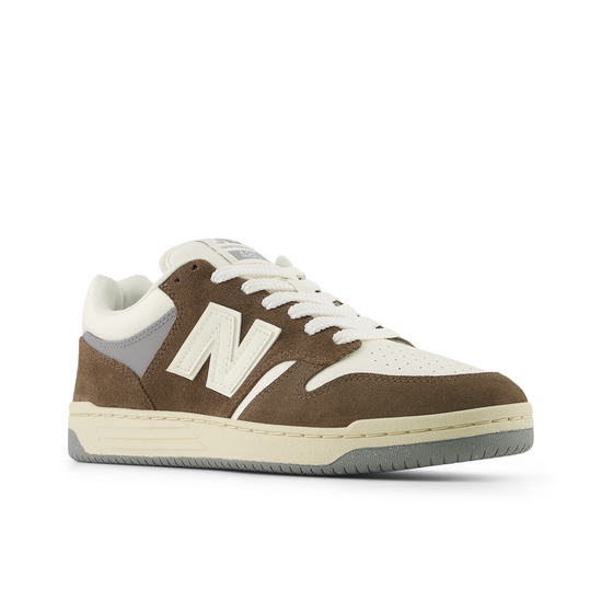 M 480P Courtside