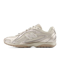 New Balance 204L Timberwolf/Light Gold Metallic – Innenseite